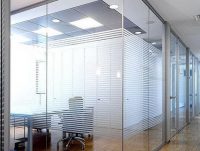 aluminum-office-partition-500x500